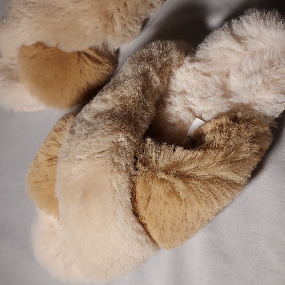 Stars Above Fluffy Women's Slip On Slippers Rabbit Like Faux Fur Style